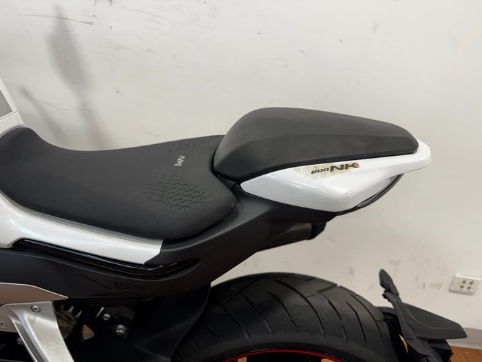 2024 CFMoto NK ADVANCE WHITE