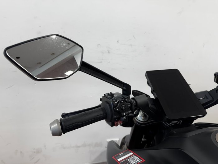 2024 CFMoto NK ADVANCE WHITE