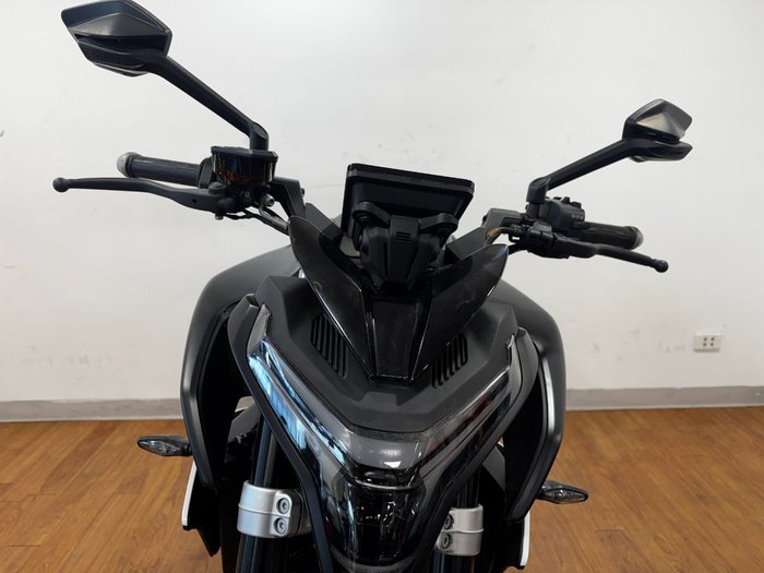 2024 CFMoto NK ADVANCE WHITE