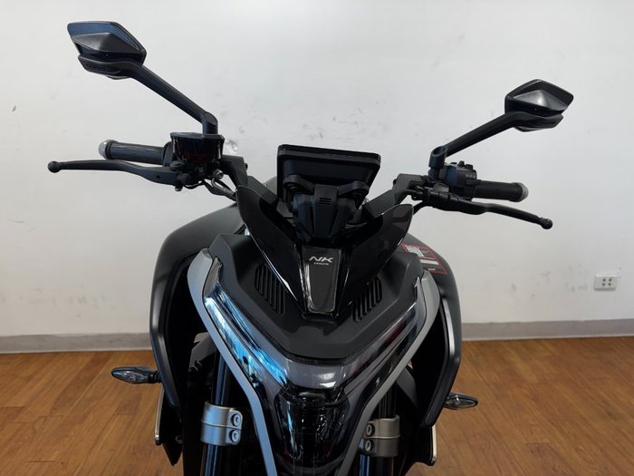 2024 CFMoto NK ADVANCE WHITE