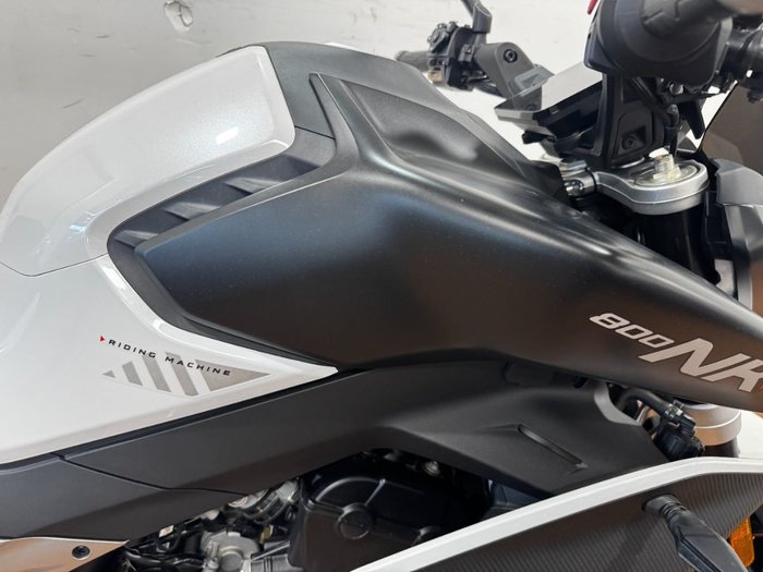 2024 CFMoto NK ADVANCE WHITE