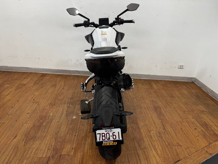 2024 CFMoto NK ADVANCE WHITE