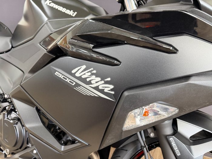 2026 Kawasaki NINJA 500 Black