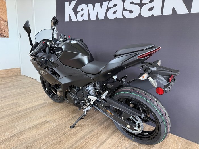 2026 Kawasaki NINJA 500 Black