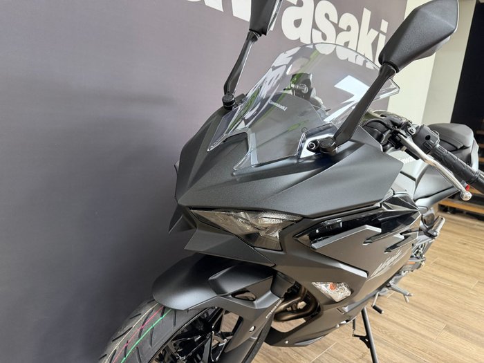 2026 Kawasaki NINJA 500 Black