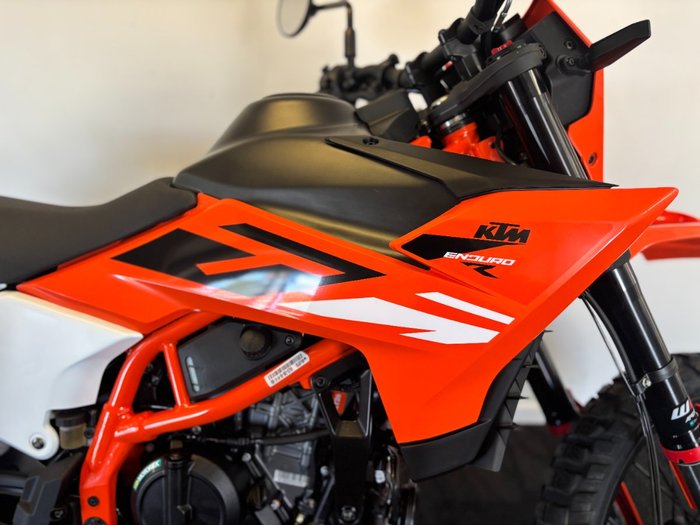 2025 Ktm 390 ENDURO R Orange