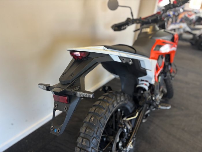 2025 Ktm 390 ENDURO R Orange