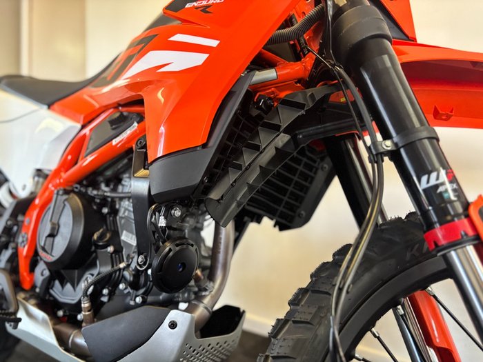 2025 Ktm 390 ENDURO R Orange