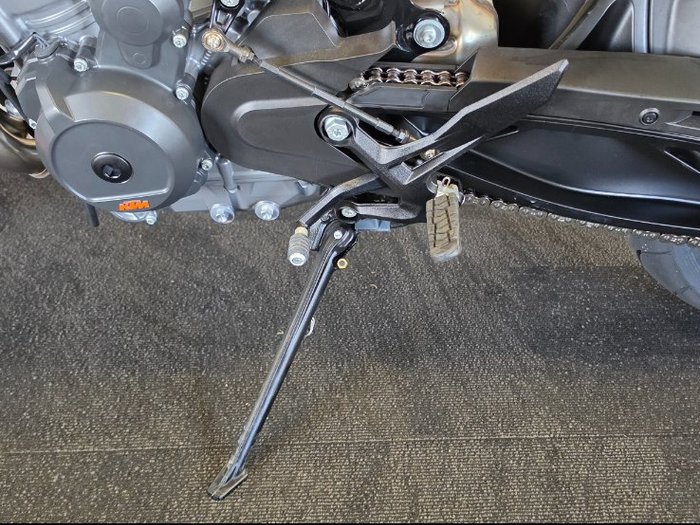 2023 Ktm 890 DUKE GP Black