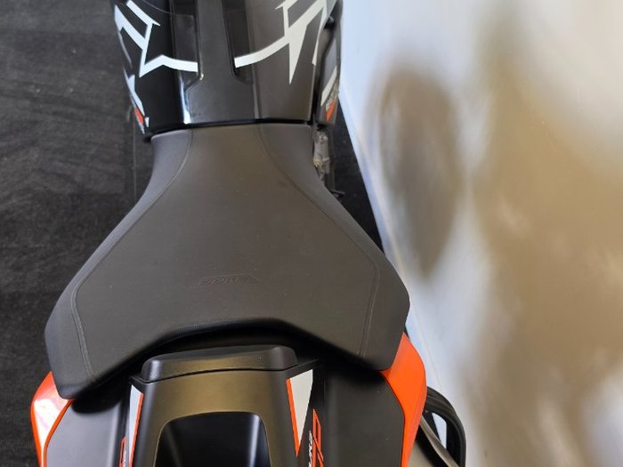 2023 Ktm 890 DUKE GP Black