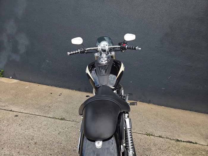 Triumph 2009 Triumph Bonneville EFI BLACK