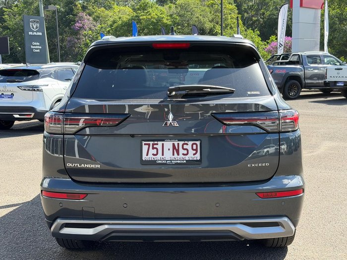 2025 Mitsubishi Outlander Exceed