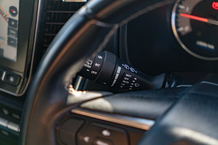 2022 Isuzu MU-X LS-T
