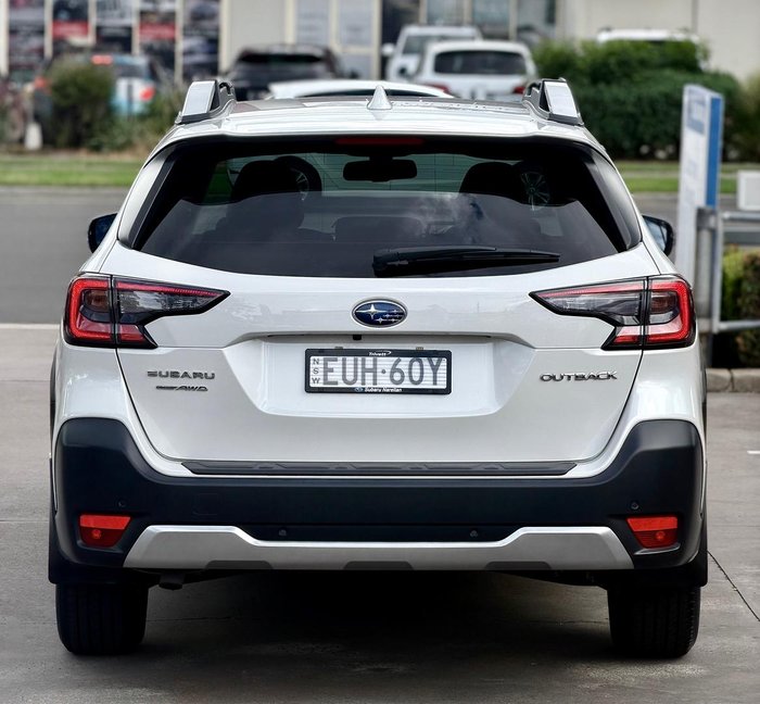 2022 Subaru Outback AWD Touring