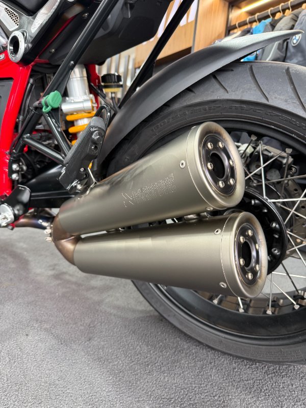 BMW Motorrad BMW R NINET 0D Man Opt 719 Night Black/Aluminum