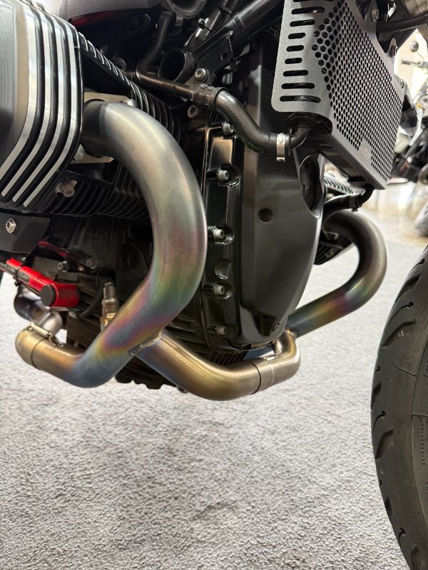 BMW Motorrad BMW R NINET 0D Man Opt 719 Night Black/Aluminum