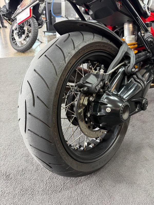 BMW Motorrad BMW R NINET 0D Man Opt 719 Night Black/Aluminum