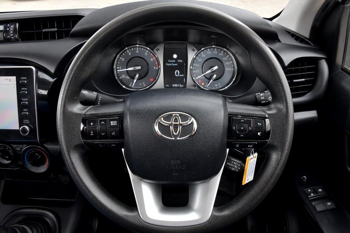 2022 Toyota Hilux Workmate