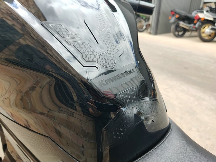2026 KAWASAKI Z500 SE ROAD BLACK