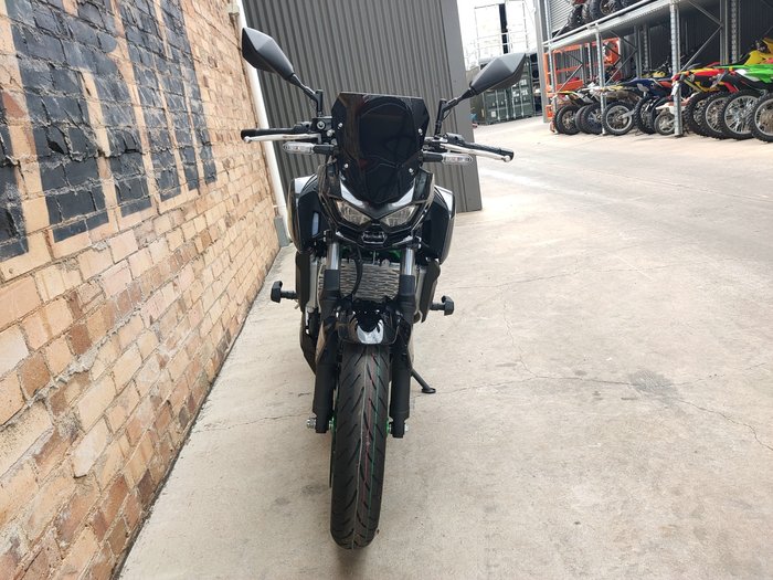 2026 KAWASAKI Z500 SE ROAD BLACK