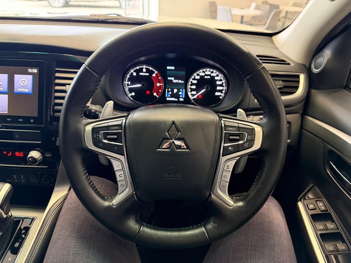 2022 Mitsubishi Pajero Sport GLX