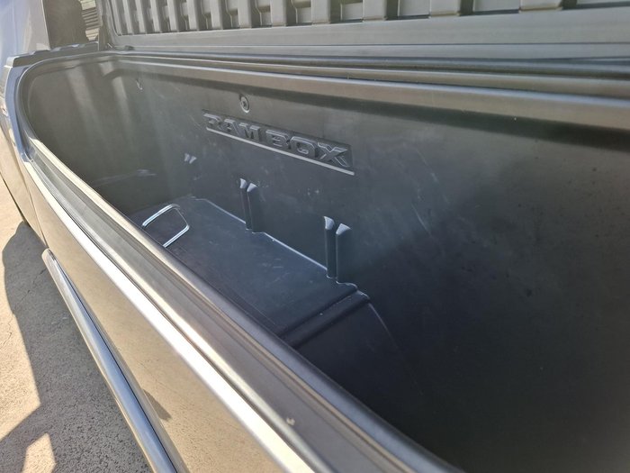 2022 RAM 1500 Limited RamBox DT MY22 4X4 Dual Range Granite Crystal