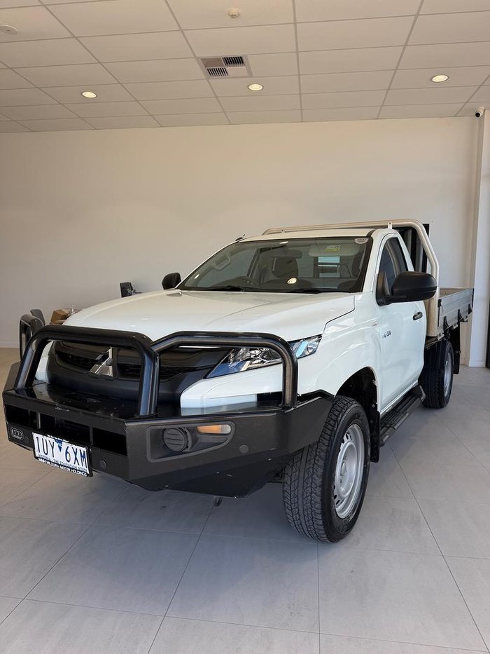 2021 Mitsubishi Triton GLX