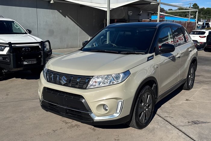 2023 Suzuki Vitara LY Series II Ivy/Black (A9N)
