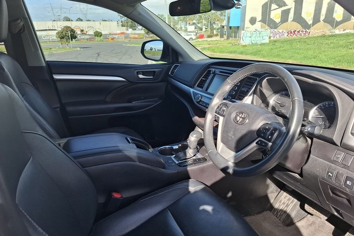 2019 Toyota Kluger Black Edition