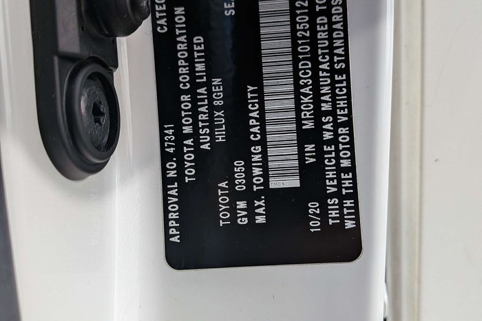 2020 Toyota Hilux SR