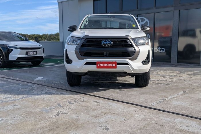 2020 Toyota Hilux SR