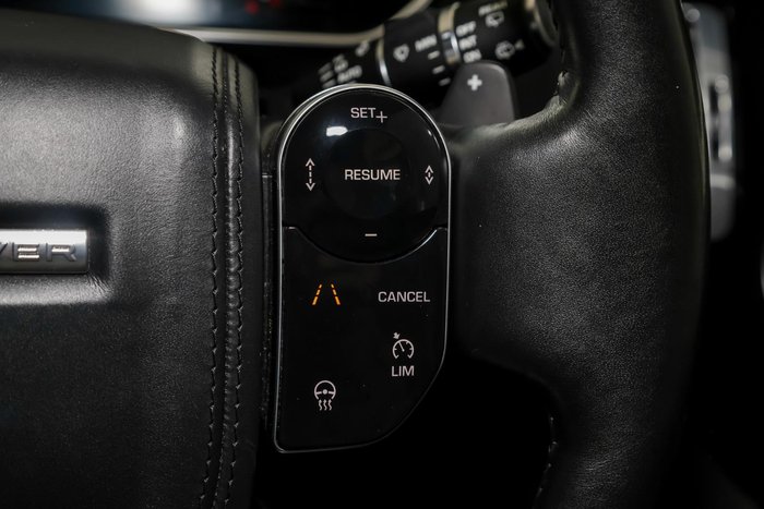 2019 Land Rover Range Rover SDV6 Vogue