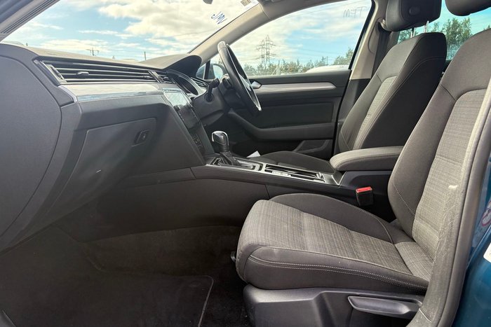 2022 Volkswagen Passat 140TSI Business