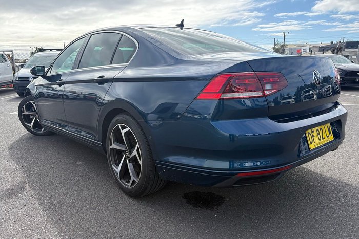 2022 Volkswagen Passat 140TSI Business