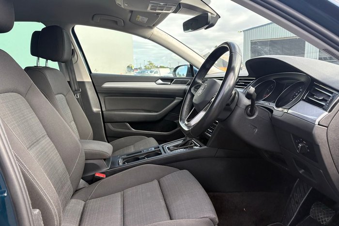 2022 Volkswagen Passat 140TSI Business