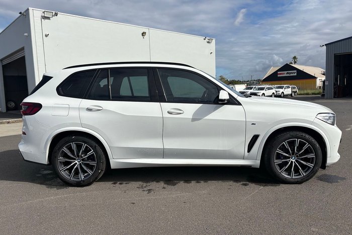 2023 BMW X5 xDrive40i M Sport