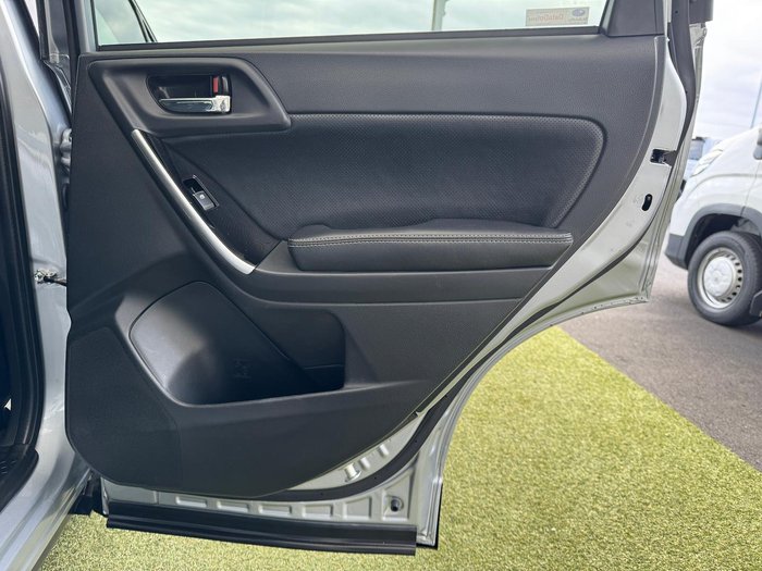 2016 Subaru Forester 2.5i-S