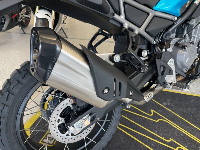 2025 CFMOTO 450 MT BLUE