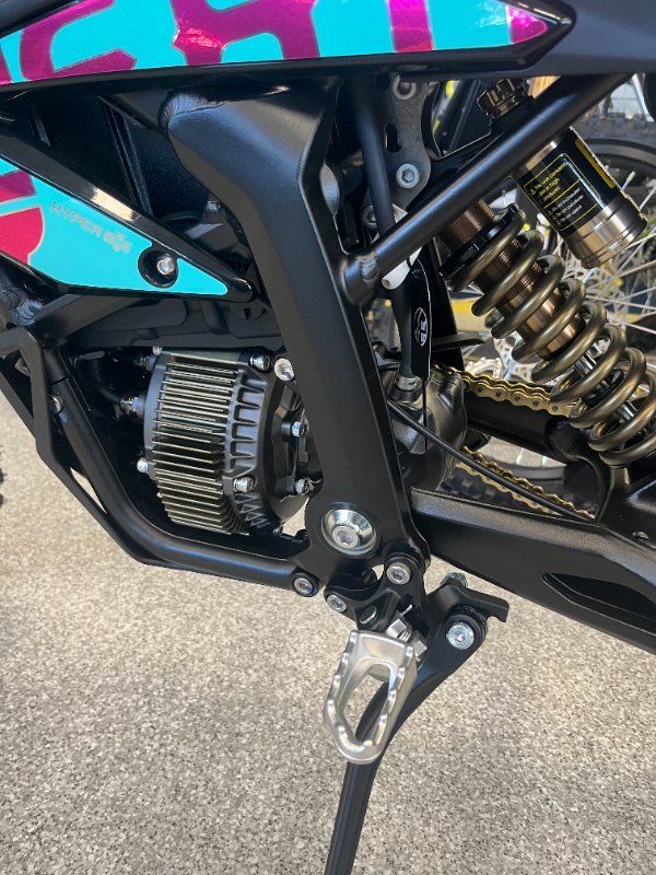 2025 Surron HYPER BEE BLUE