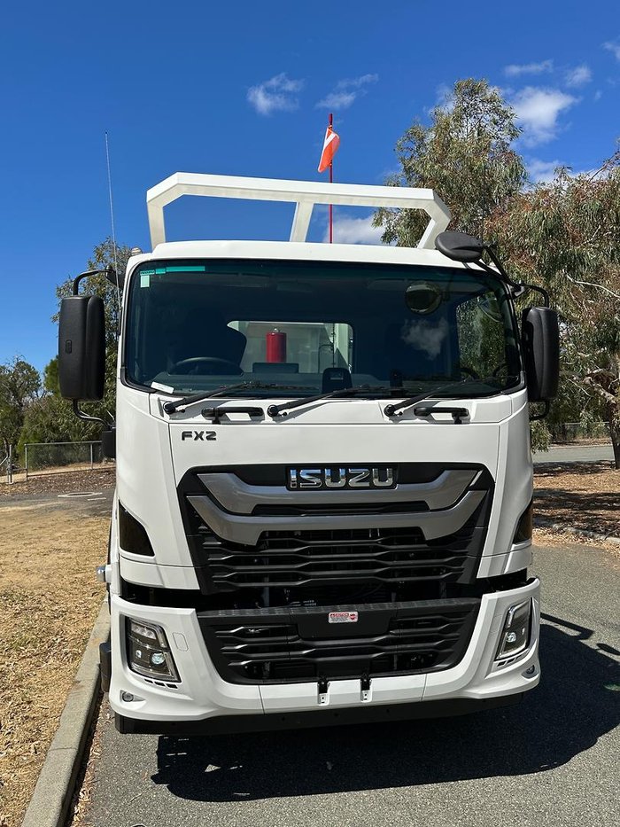 2025 Isuzu F Series FXZ 260-355 AT R45