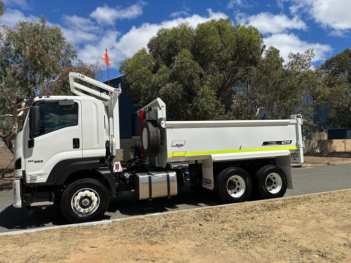 2025 Isuzu F Series FXZ 260-355 AT R45