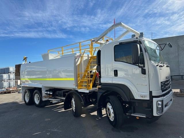 2025 Isuzu Fyh 300-350