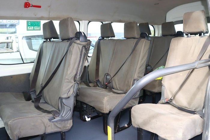 2022 Toyota Hiace Commuter