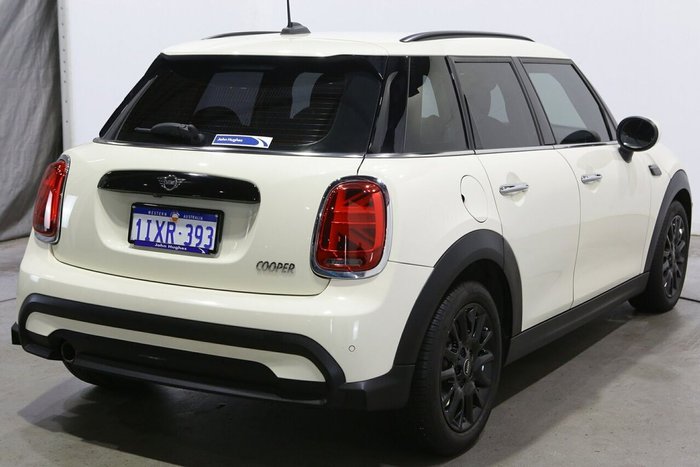 2021 MINI Hatch Cooper Classic