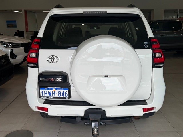 2023 Toyota Prado DSL WGN AT GX