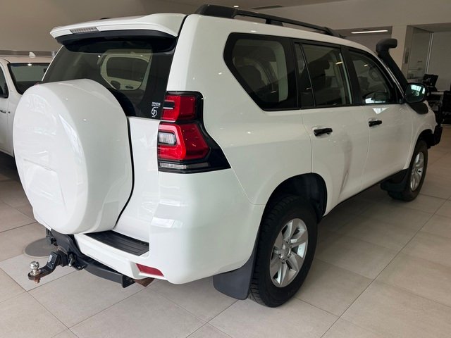 2023 Toyota Prado DSL WGN AT GX