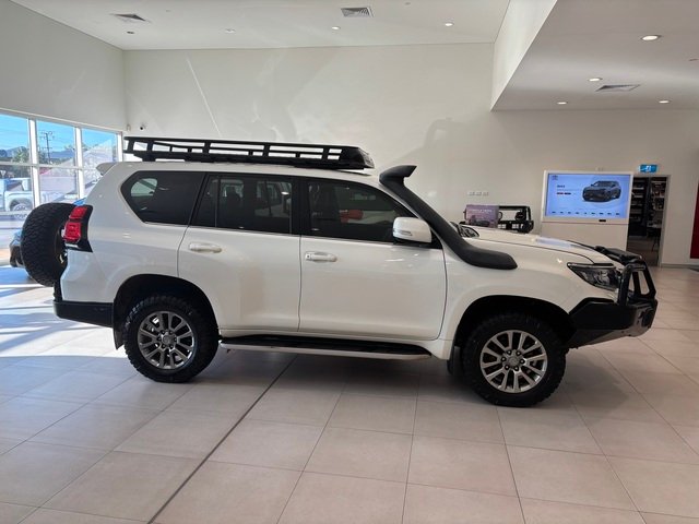 2018 Toyota Prado DSL WGN AT Kakadu