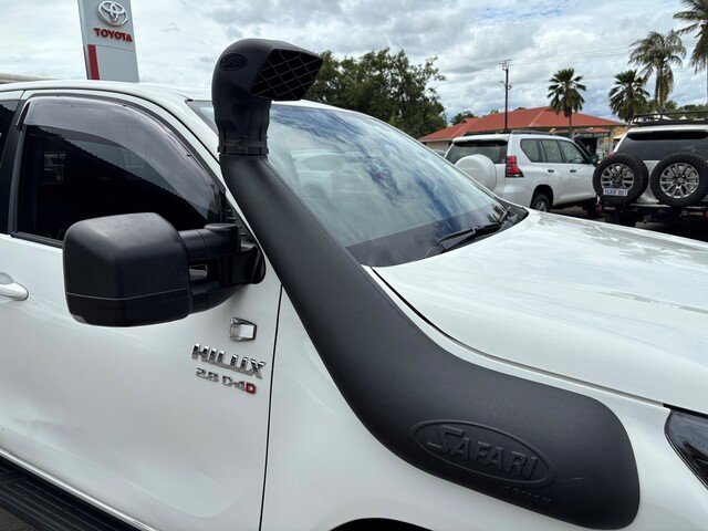 2025 Toyota Hilux 4x4 2.8L Dsl E/C/C 6MT SR