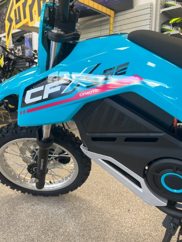 2026 CFMOTO CFX-5E ZEPHYR BLUE