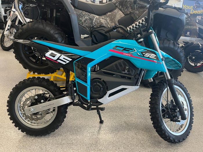 2026 CFMOTO CFX-5E ZEPHYR BLUE